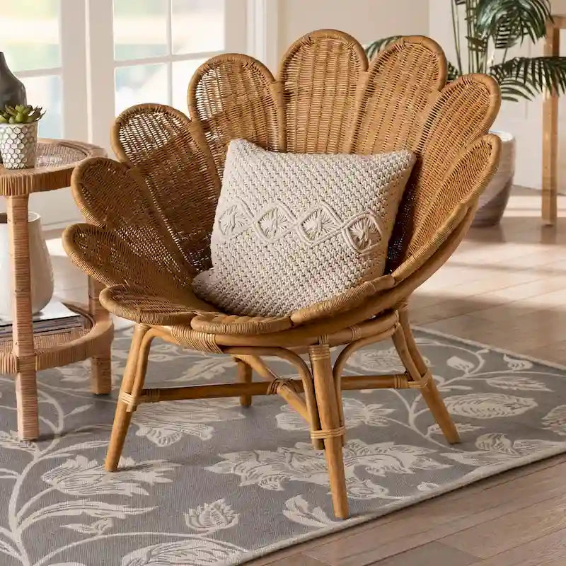 Chaise d'appoint fleurie en rotin miel Blossom